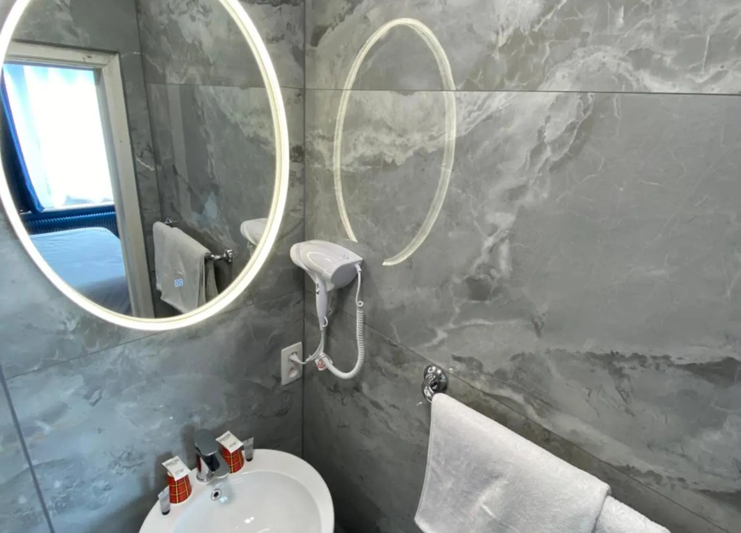**  Hotel Windsor Brussels Belgium